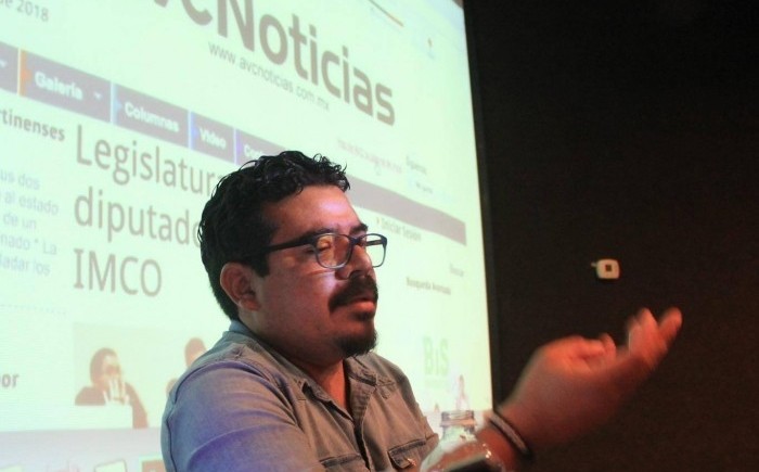 a lo largo retrasar detergente Óscar Martínez recibió el Premio Estatal del libro de fotografía 2019 - AVC Noticias a lo largo retrasar detergente Óscar Martínez recibió el Premio Estatal del libro de fotografía 2019 - AVC Noticias