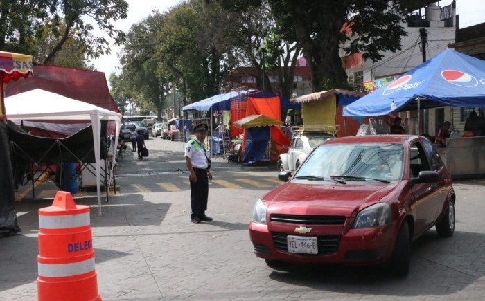 Ambulantes invaden el barrio de El Dique con motivo de la fiesta a la  Virgen de Guadalupe - AVC Noticias